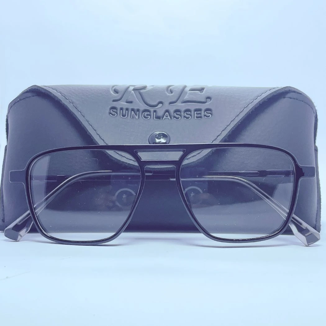 Vision 00002 Eyeglasses – Front Close View (Black) Vision 00002 eyeglasses in Black – front close view