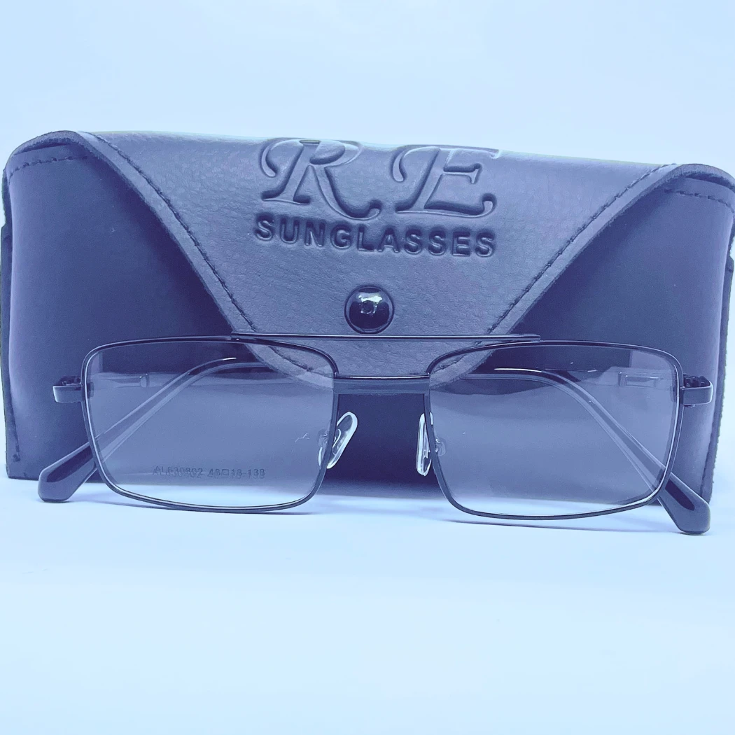 Justin Kobe 6005 Eyeglasses – Front Close View (Black) Justin Kobe 6005 eyeglasses in Black – front close view
