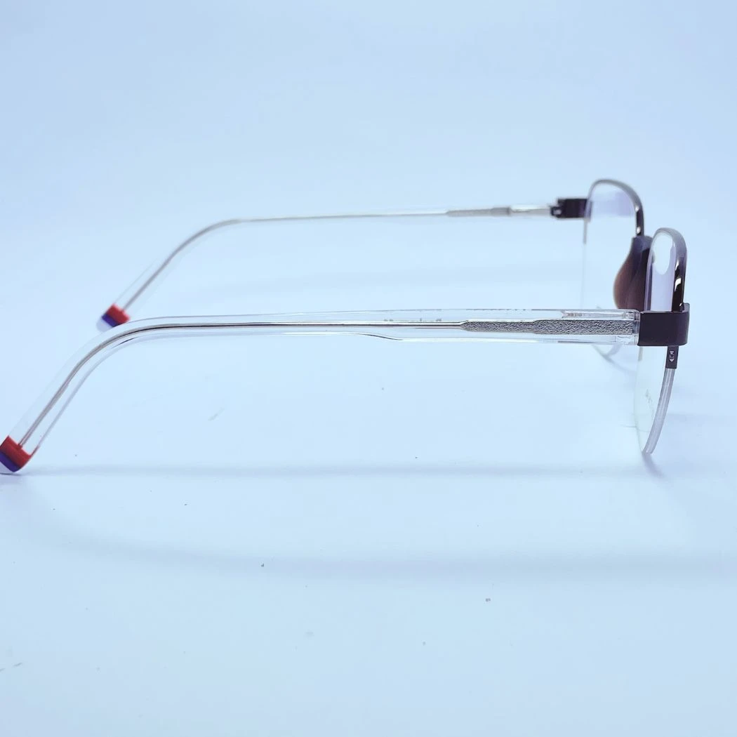 Rockers 95005 Eyeglasses – Side View (White & Black) Rockers 95005 eyeglasses in White & Black – side view