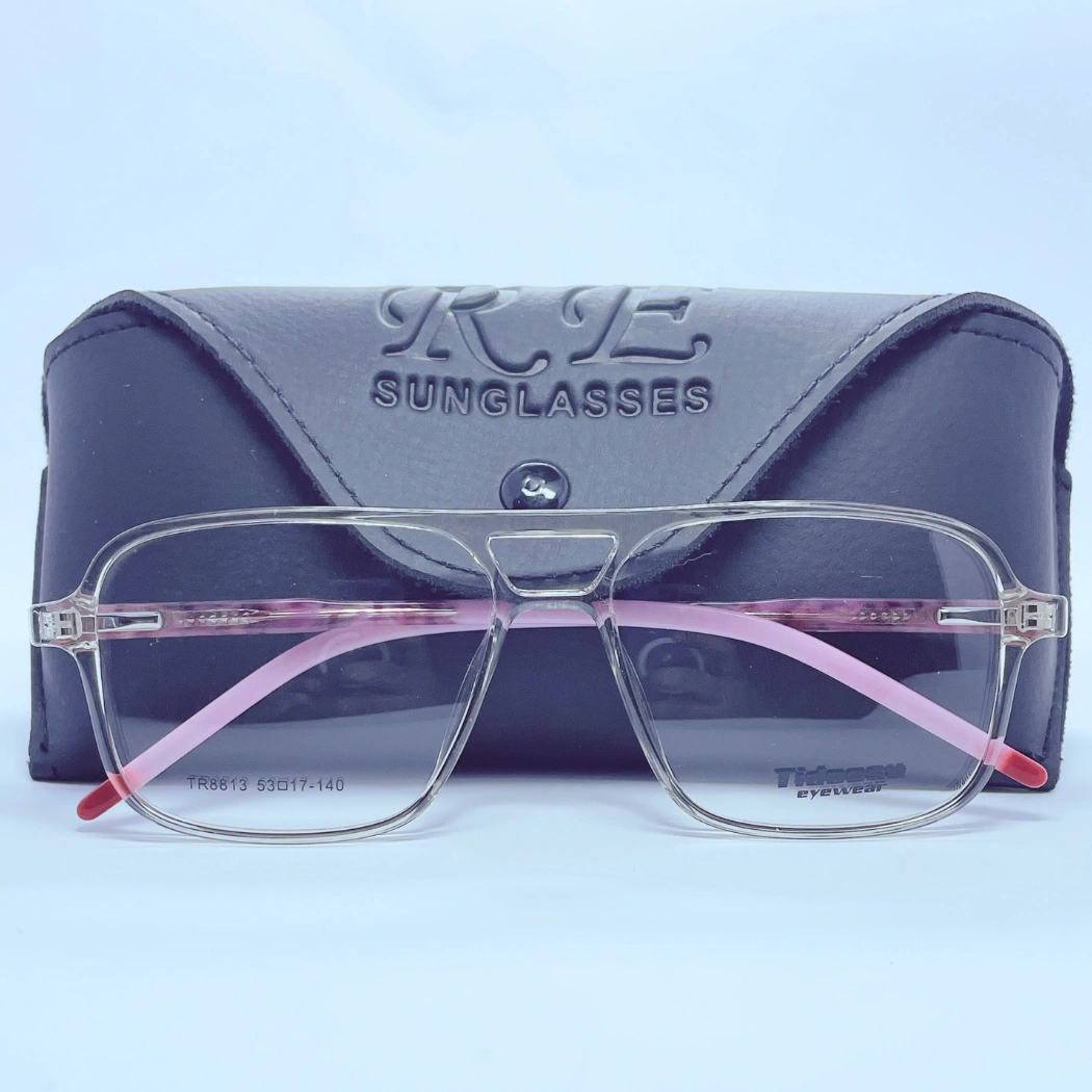 Tidoesu 8813 Eyeglasses – Front Close View (Transparent and pink) Tidoesu 8813 Eyeglasses in Transparent and pink – front close view
